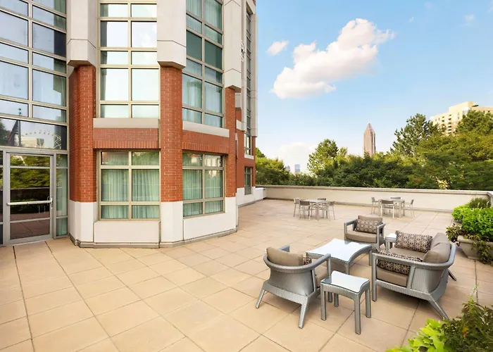 Family Hotel: Embassy Suites By Hilton Atlanta At Centennial Olympic Park