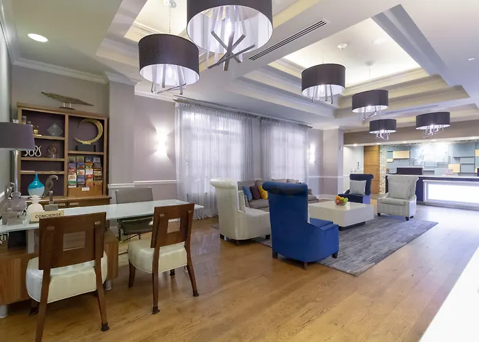 Family Hotel: Holiday Inn Express Savannah - Historic District