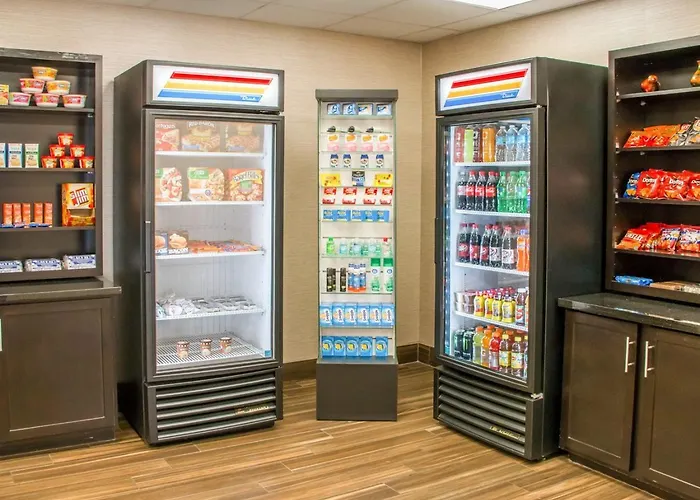 Comfort Inn & Suites San Marcos Near Outlet Mall