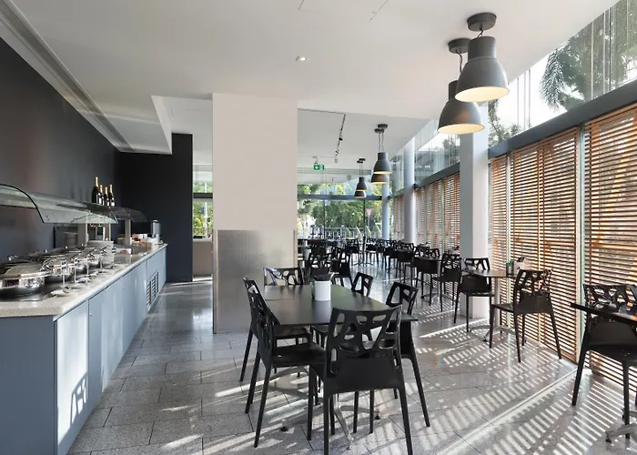 Hotel with view: Mercure Brisbane Spring Hill