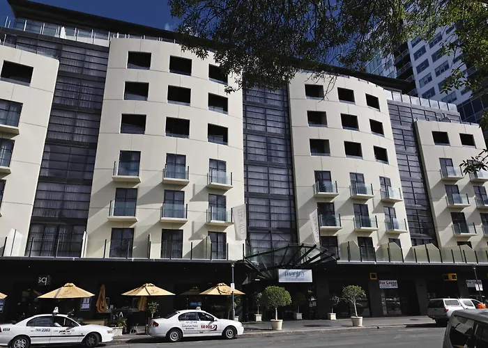 Romantic hotel: Mantra Hindmarsh Square