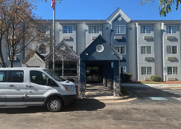 Microtel Inn By Wyndham Charlotte Airport