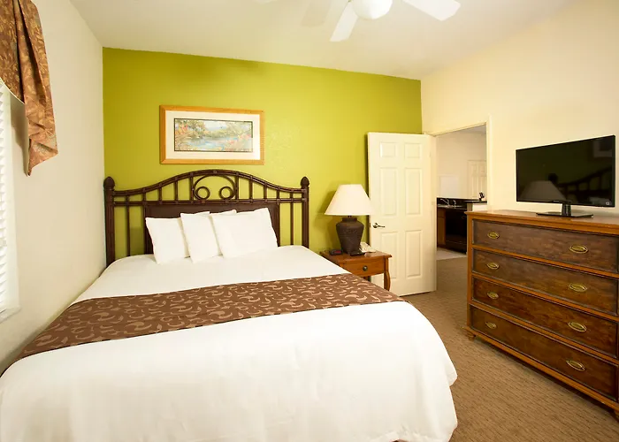 Romantic hotel: Lake Buena Vista Resort Village And Spa, Near Disney