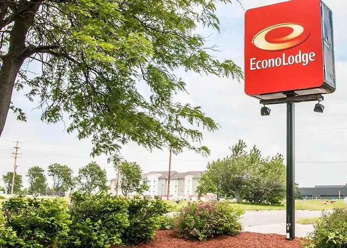 Econo Kalamazoo Near Wings Stadium