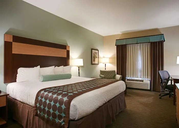 Best Western Plus Texarkana Inn And Suites