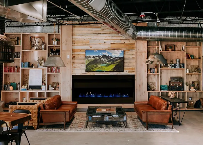 Beach hotel: Scp Colorado Springs Hotel