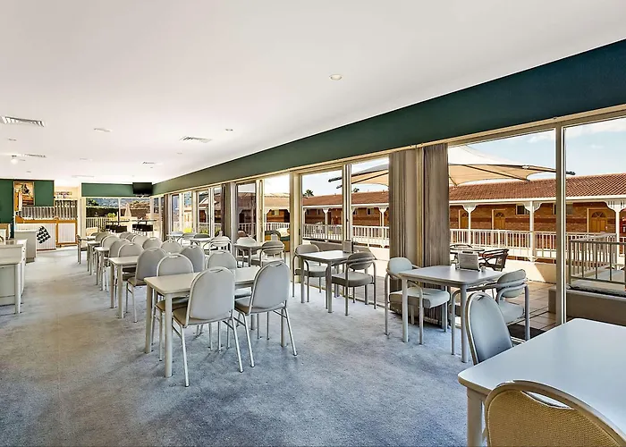 Cheap hotel: Merimbula Sapphire Motel