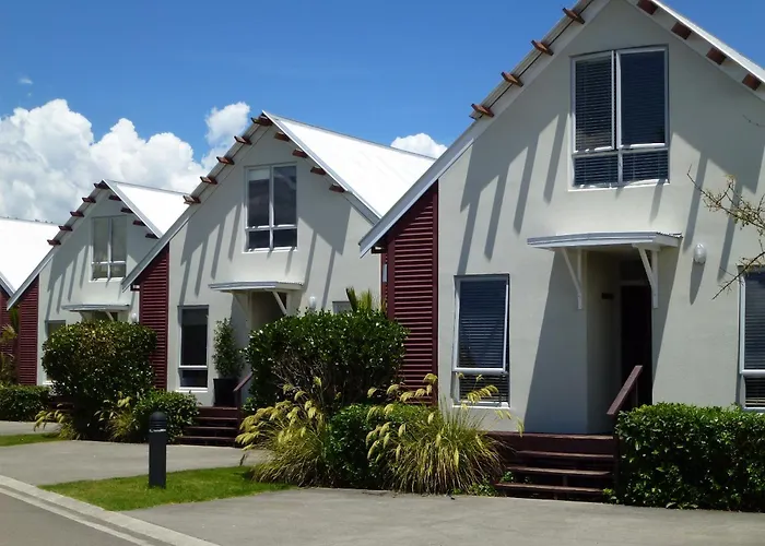 Ramada By Wyndham Rotorua Marama