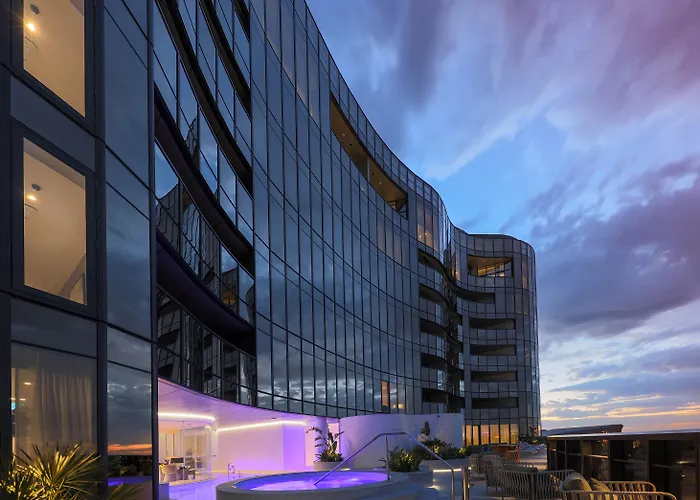 Eos By Skycity