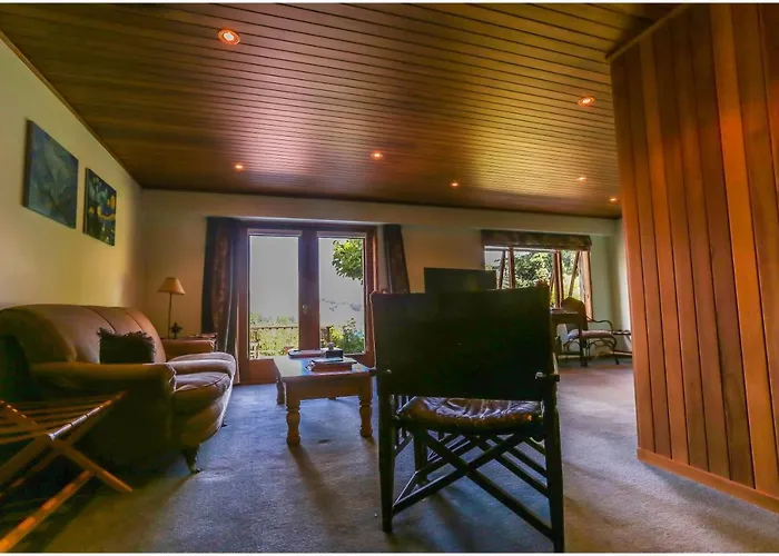 Private Villa: Pencarrow Boutique Lodge