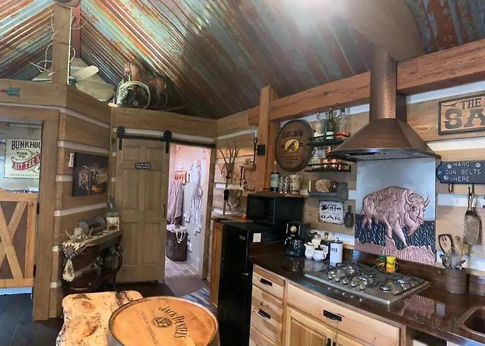 Fox Pass Cabins
