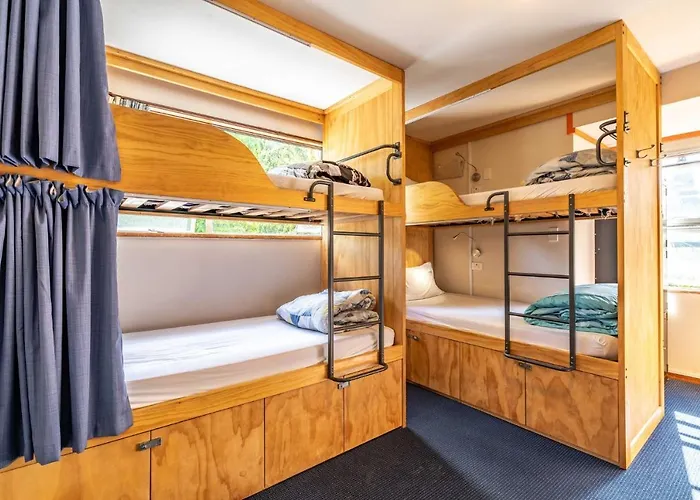 Hostel: The Flaming Kiwi Backpackers