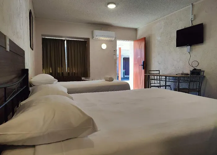 Kings Court Motor Lodge
