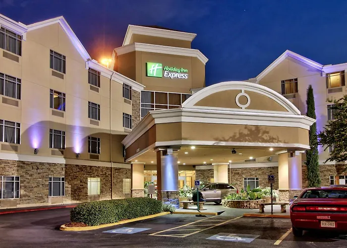 Holiday Inn Express Hotel & Suites Houston-Downtown Convention Center By Ihg
