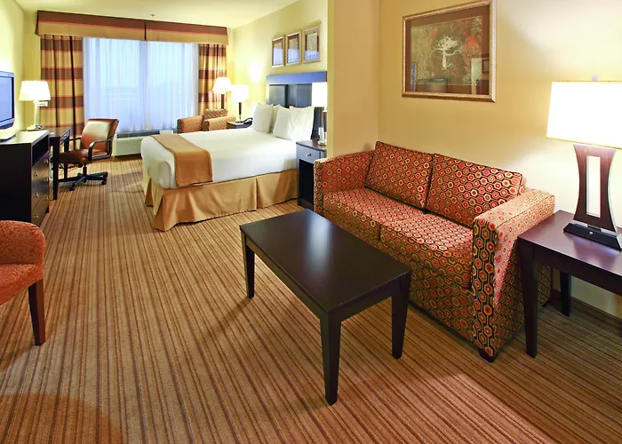 Casino hotel: Holiday Inn Express Hotel And Suites Shreveport-West