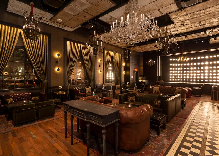 Hotel Jacuzzi: The Cosmopolitan Of Las Vegas