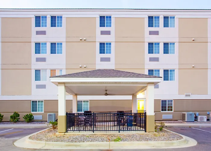 Candlewood Suites By Ihg