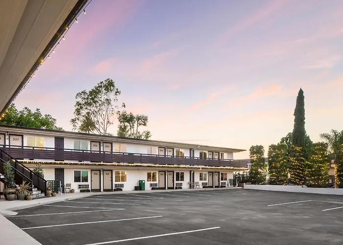 California Inn