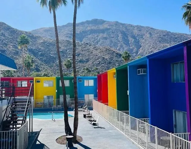 Palm Springs Motels