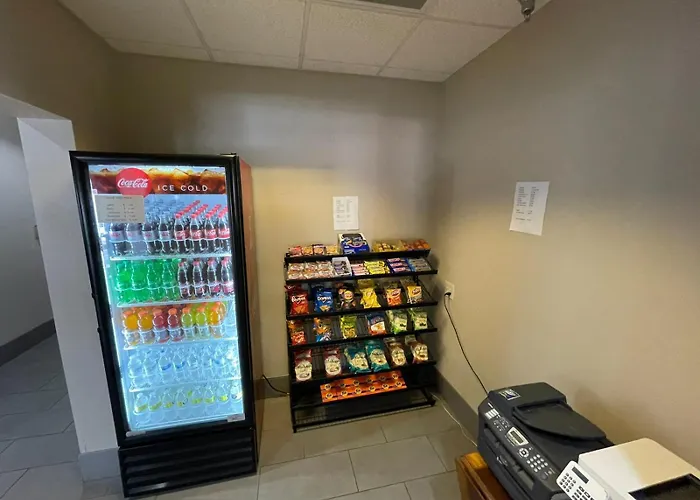 Travelodge By Wyndham Knoxville West