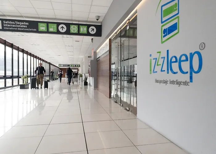 3-Sterne-Hotel: Izzzleep Aeropuerto Terminal 1