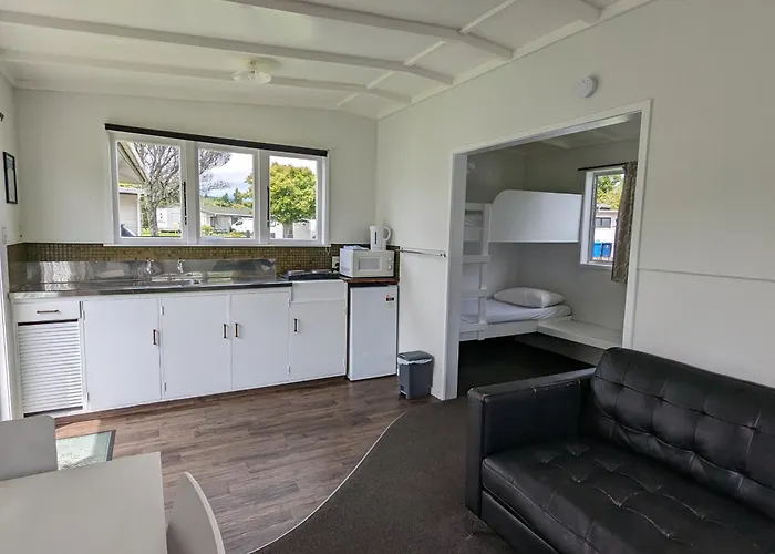Holdens Bay Holiday Park