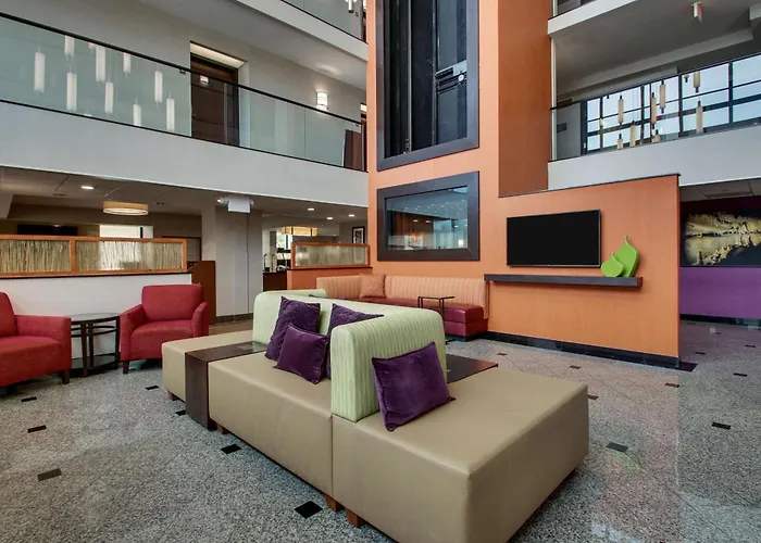 Resort: Drury Inn & Suites Bowling Green