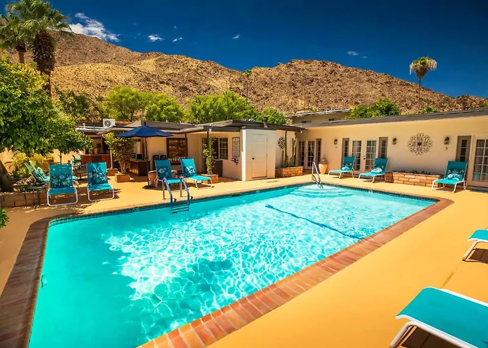 3 star hotel: Old Ranch Inn - Adults Only 21 & Up