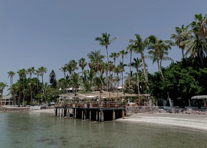  La Concha Beach & Club