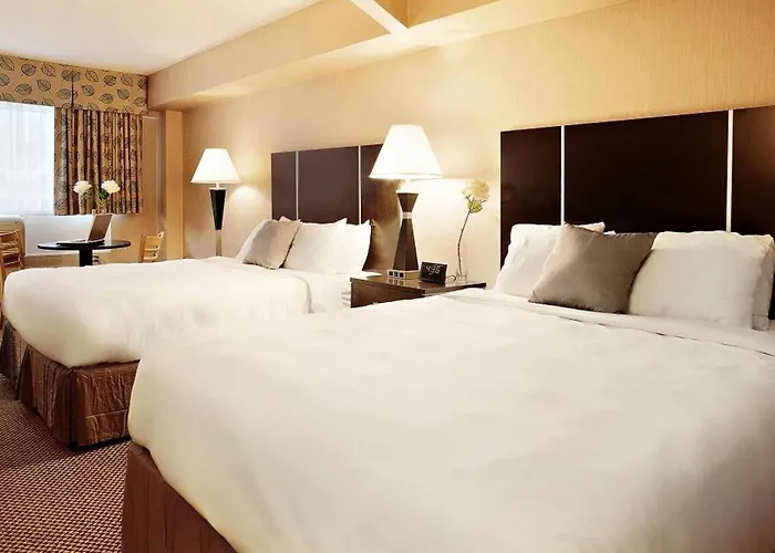 Comfort Suites Downtown