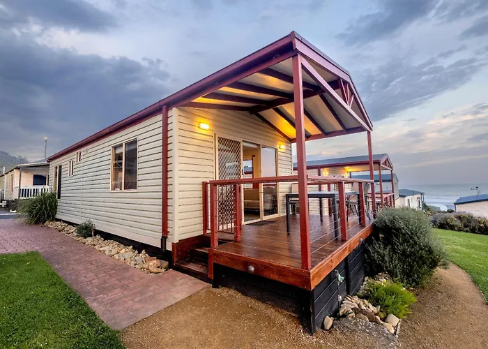 Hotel with pool: Big4 Apollo Bay Pisces Holiday Park