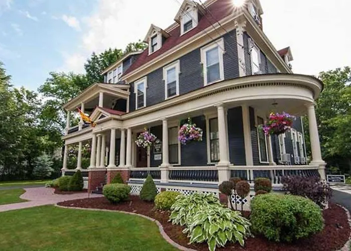 Carriage House