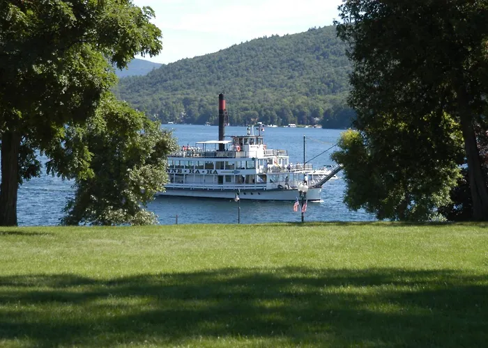 Fort William Henry Hotel