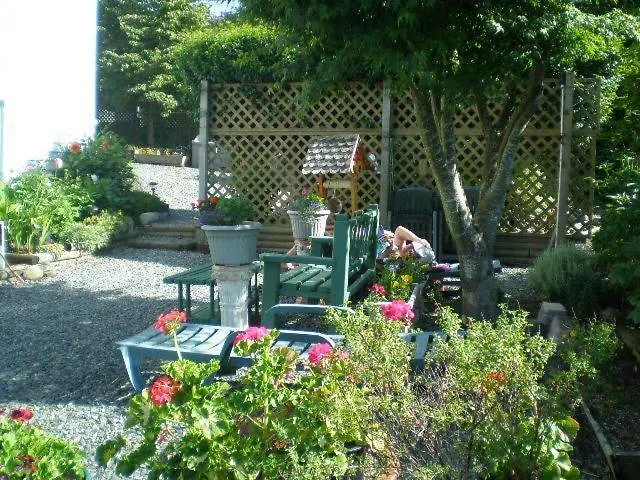 B&B only: Island View B&B