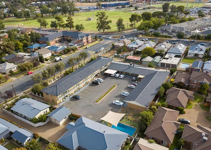 Garden City Motor Inn