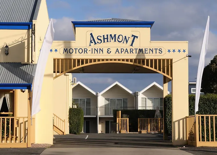 Luxury hotel only: Ashmont Motel And Apartments