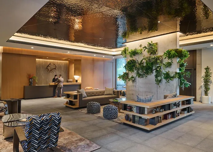 5 star hotels Loren Austin