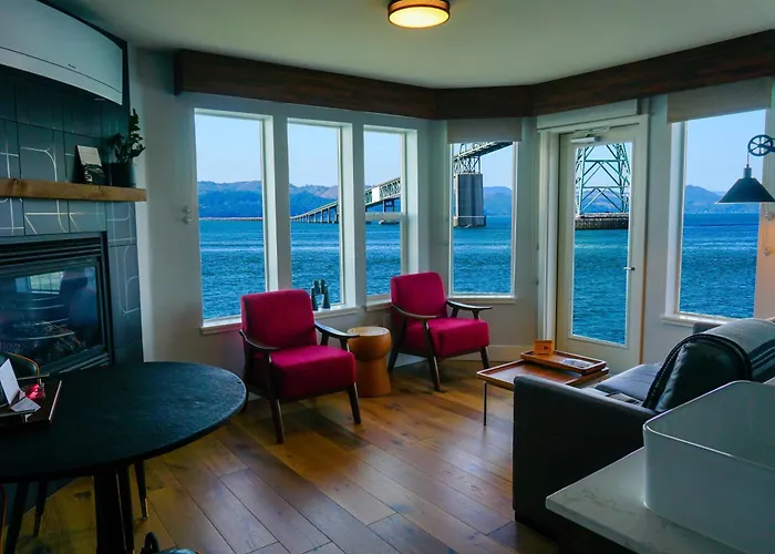 Cannery Pier Hotel & Spa