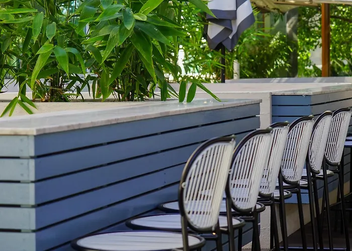 Pet Friendly hotel: Walkers Arms Hotel