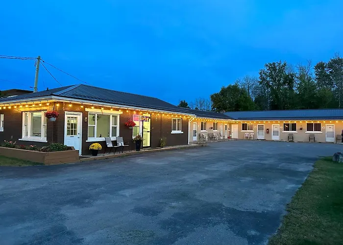 Carriage Inn Motel