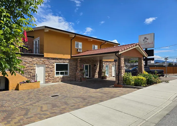 Family Hotel: Sahara Courtyard Inn & Suites Osoyoos