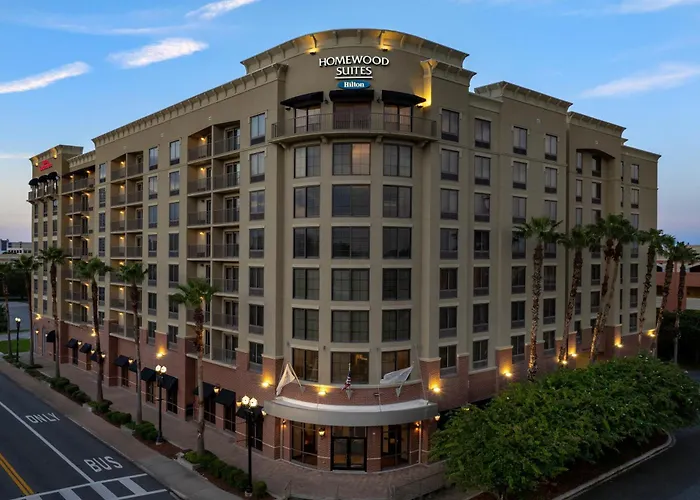 Pet Friendly hotel: Homewood Suites By Hilton Jacksonville-Downtown/Southbank