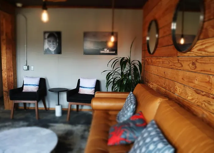Boutique hotels Ashore
