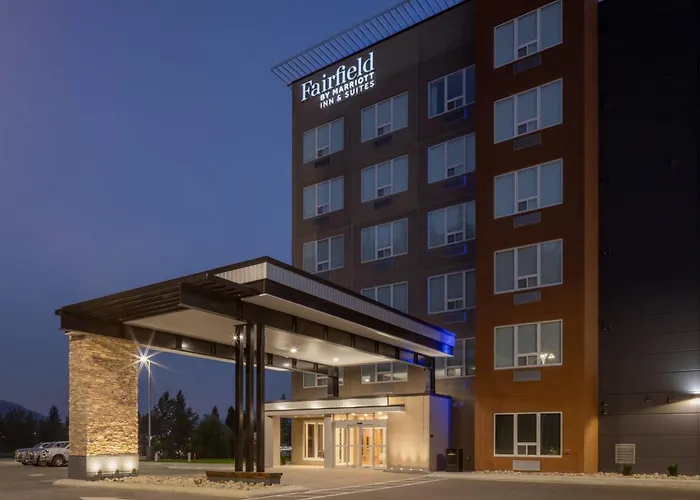 Cheap hotel: Fairfield By Marriott Inn & Suites Revelstoke