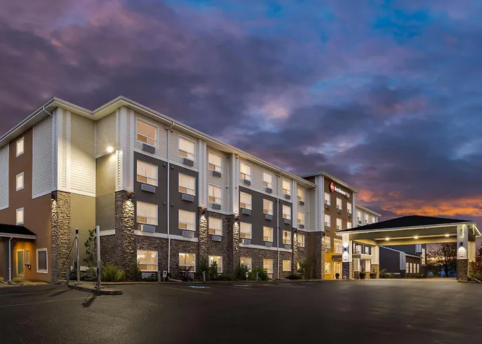 Best Western Plus Lacombe Inn And Suites