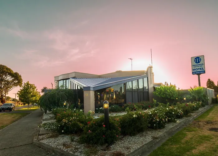 Mahoneys Motor Inn