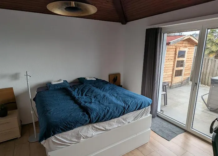 Hôtel: Young Backpackers Homestay