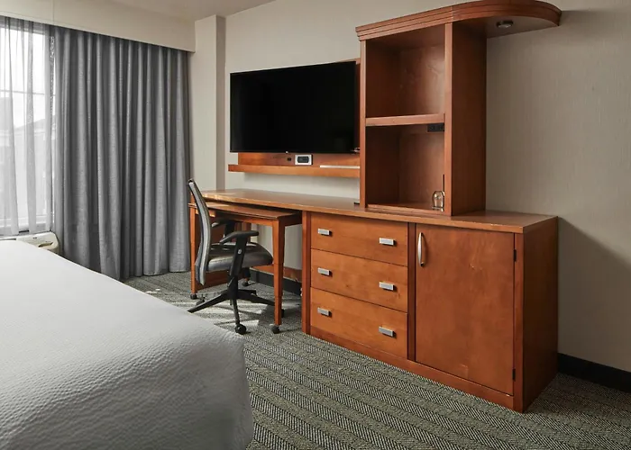 Courtyard By Marriott - University Medical Center