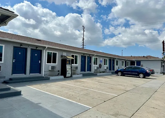 Vogue Motel