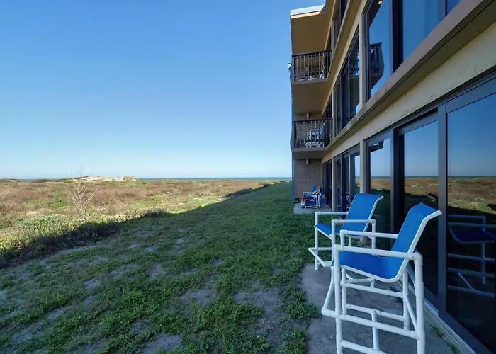 Island House Beachfront Condo